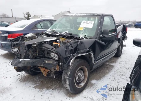 1996 Chevrolet S Truck S10 z USA, uszkodzony, nr VIN 1GCCS1442TK126587